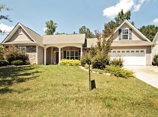 88 Avondale Cir, Newnan, GA 30265