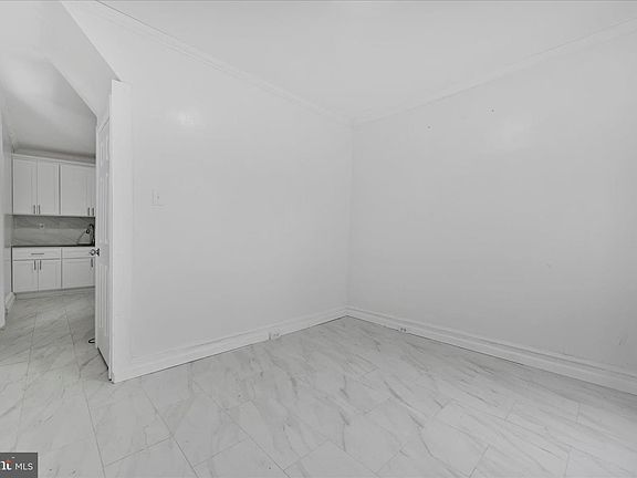 3rd image of 641R Bingaman St
