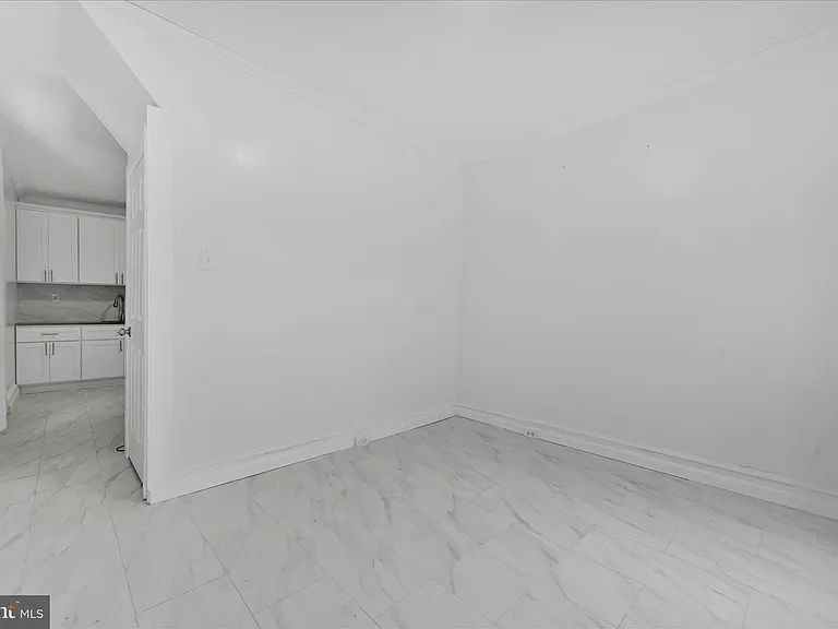 641R Bingaman St — Photo 3
