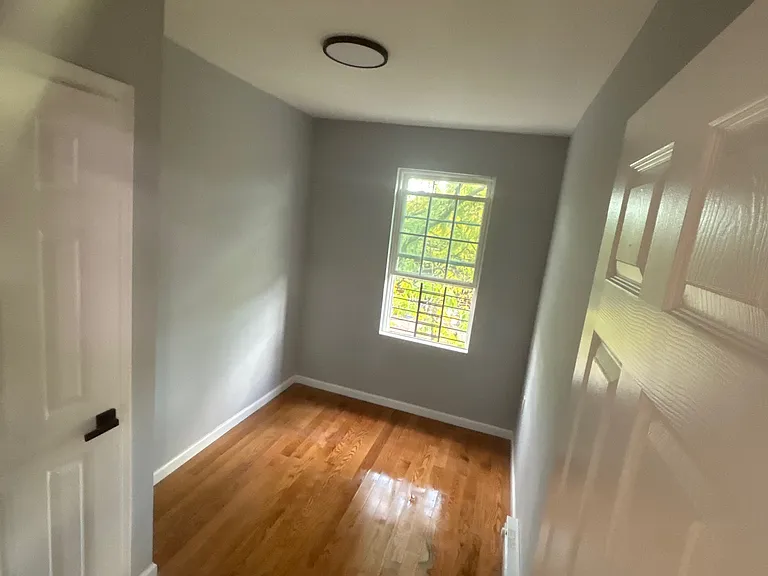 612 Mead St #3 — Photo 4