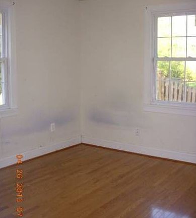 Bedroom 1 - Main Level