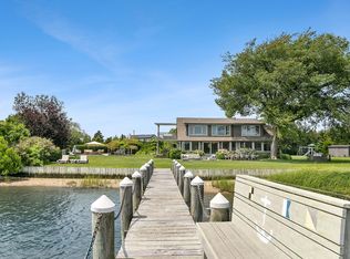 102 Little Neck Rd, Southampton, NY 11968