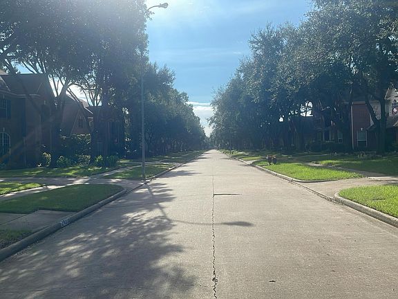 5th image of 24319 Falcon Point Dr