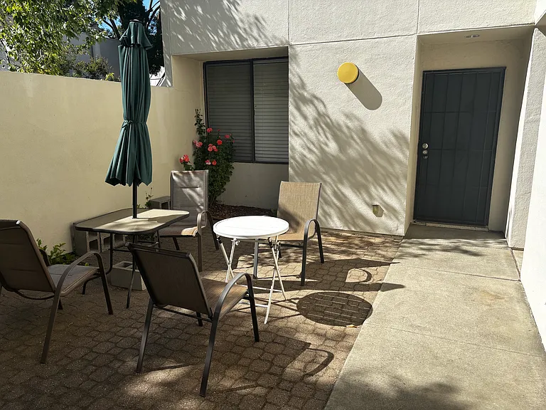 909 Alvarado Ave #4 — Photo 2