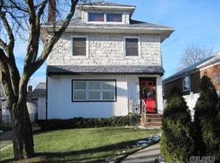 4236 205th St, Bayside, NY 11361