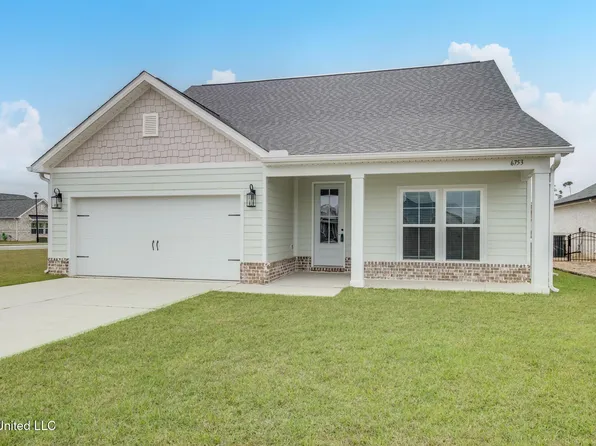 6753 Maurepas Cir, Ocean Springs, MS 39564