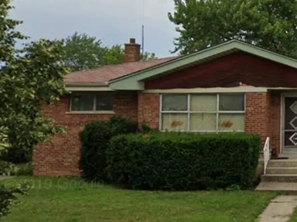 7148 W Wright Ter, Niles, IL 60714