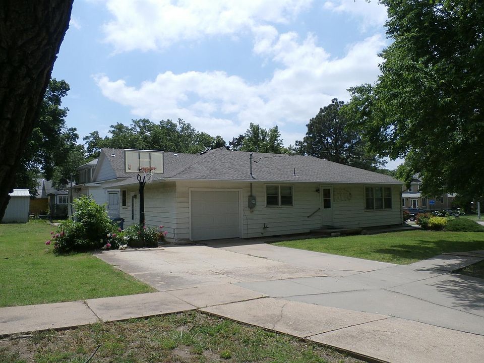 1st image of 1217 N Buckeye Ave