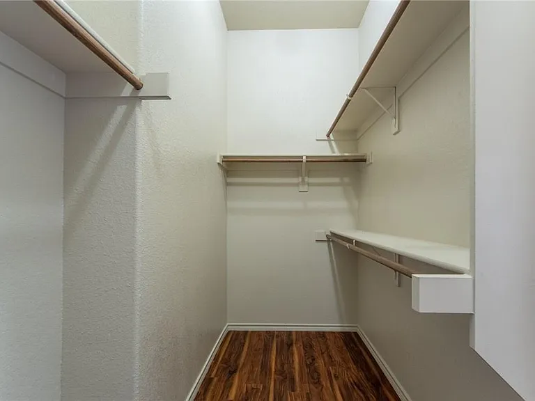 3003 Belmont Ct — Photo 20