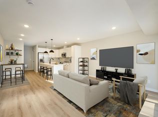 502 37th Ave NE #C, Minneapolis, MN 55421