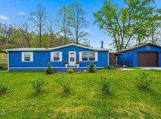 110 Little League Rd NE, Coeburn, VA 24230