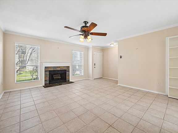 4th image of 6406 Ferris Dr #20