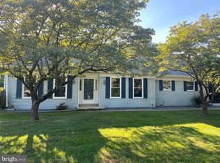 524 Schoolway Dr, Manheim, PA 17545