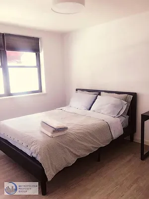 Rented by Metropolitan Property Group | media 22