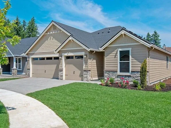 1243 Stonegate Dr #482, Eagle Point, OR 97524