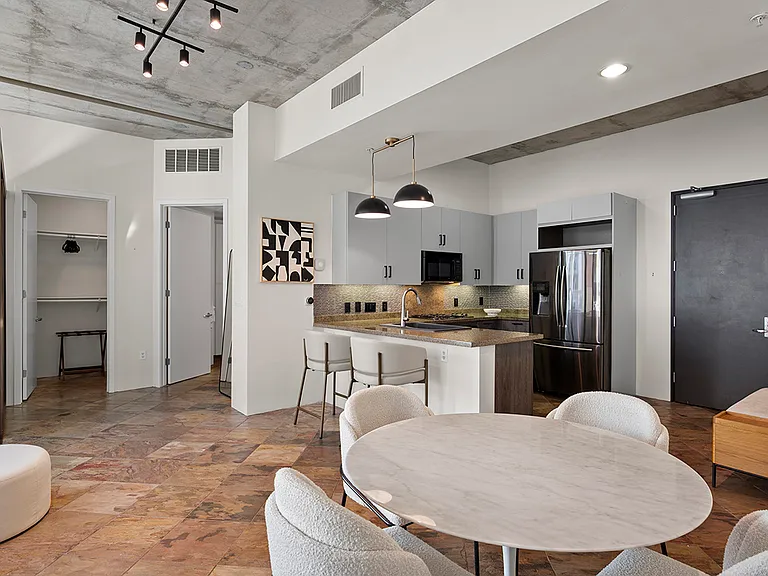 1050 Island Ave #317 — Photo 6