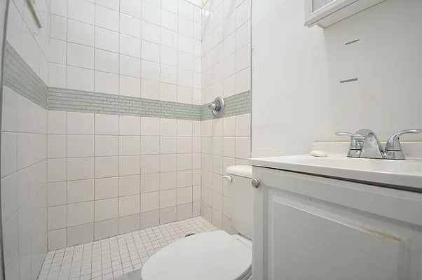 Rented by Compass | media 8