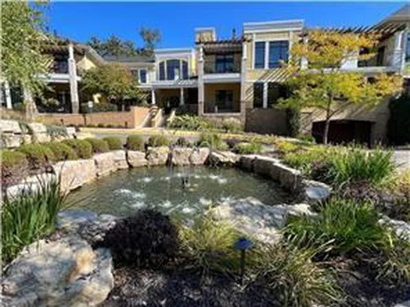 715 Linden St Unit 205, Mendota Heights, MN 55118