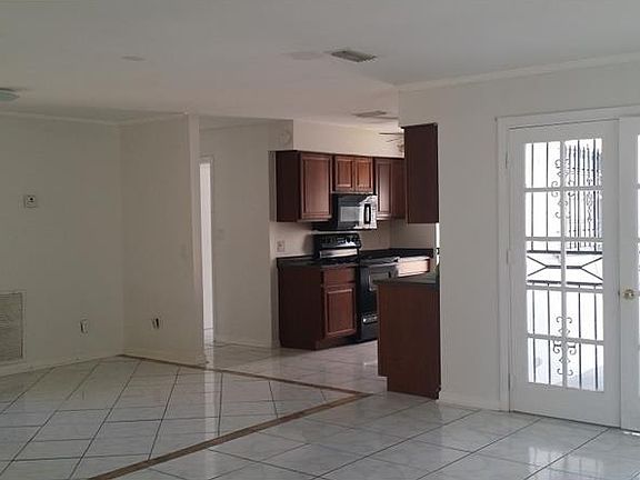 5th image of 6322 Jennifer Jean Dr