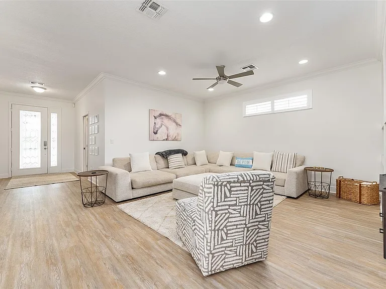 4987 SW 63rd Loop — Photo 13