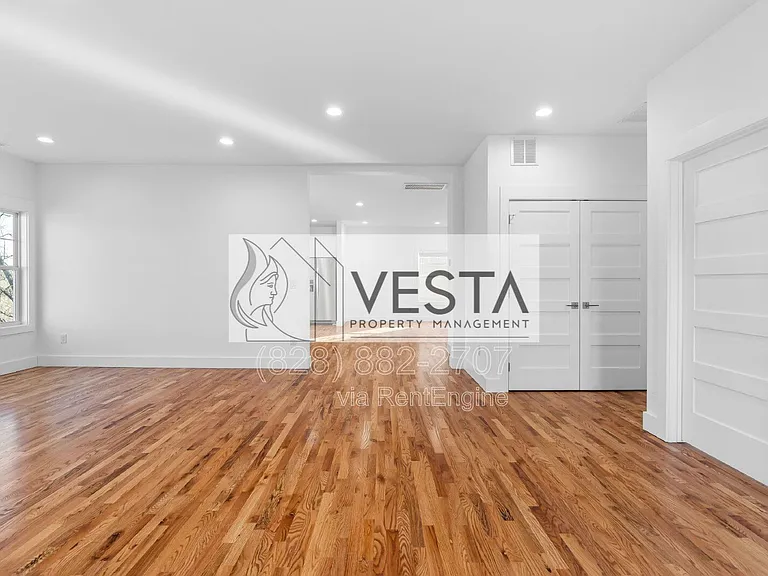 510 Deaverview Rd — Photo 5