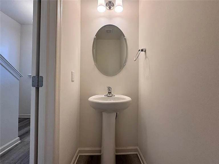 133 Scotty Dr — Photo 5