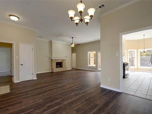 2nd image of 2203 Onion Creek Pkwy Unit 26