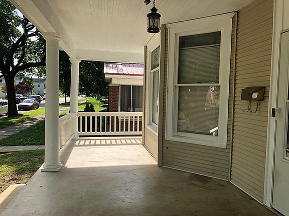 3rd image of 500 W Linden Ave