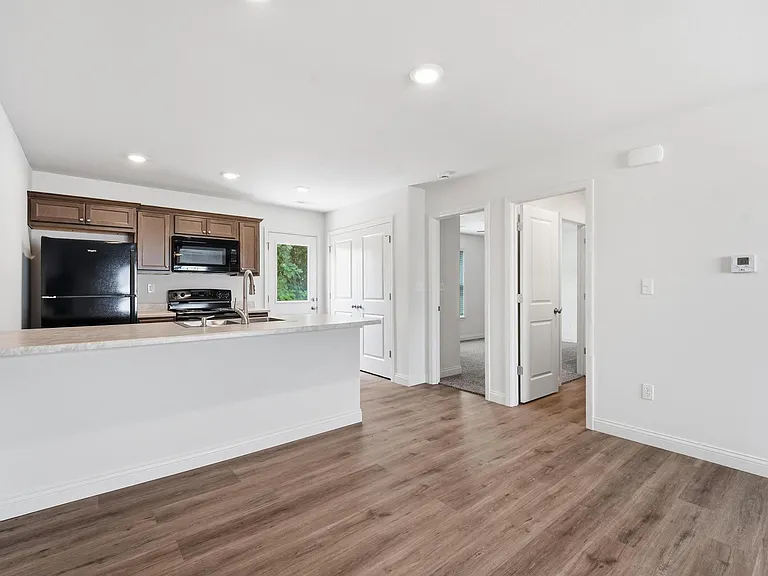 15405 Corbin Ct — Photo 38