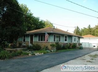 42335 N Elm St, Antioch, IL 60002