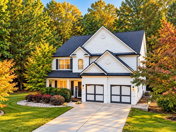 1040 Scenic View Trce, Lawrenceville, GA 30044