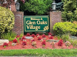 260-24 73rd Ave FLOOR 2, Glen Oaks, NY 11004