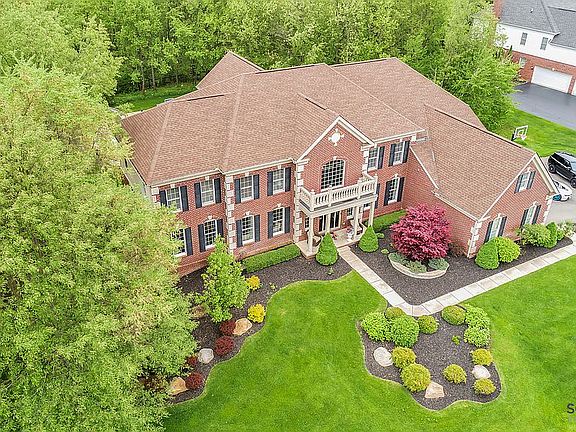 3rd image of 3616 Northbrooke Dr