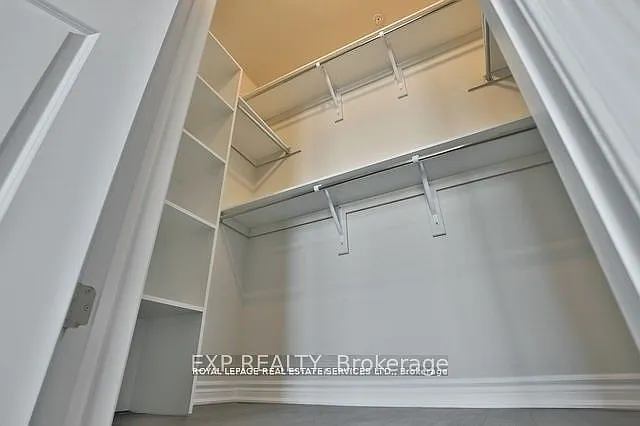 150 Oak Park Blvd #414 — Photo 15