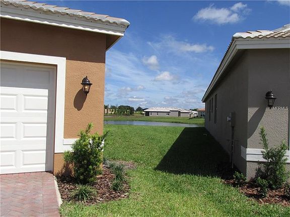 3rd image of 4930 Marble Springs Cir