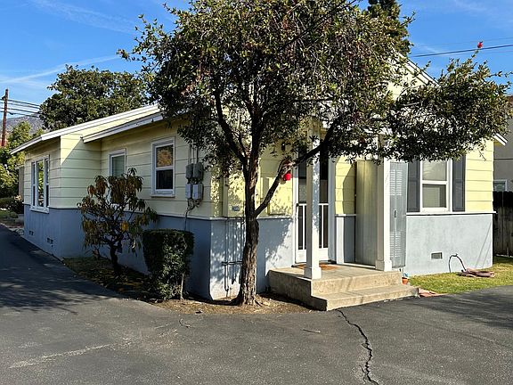 3rd image of 836 W Colorado Blvd
