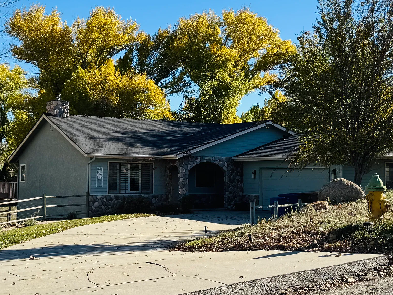22928 Larkspur Ct — Photo 1