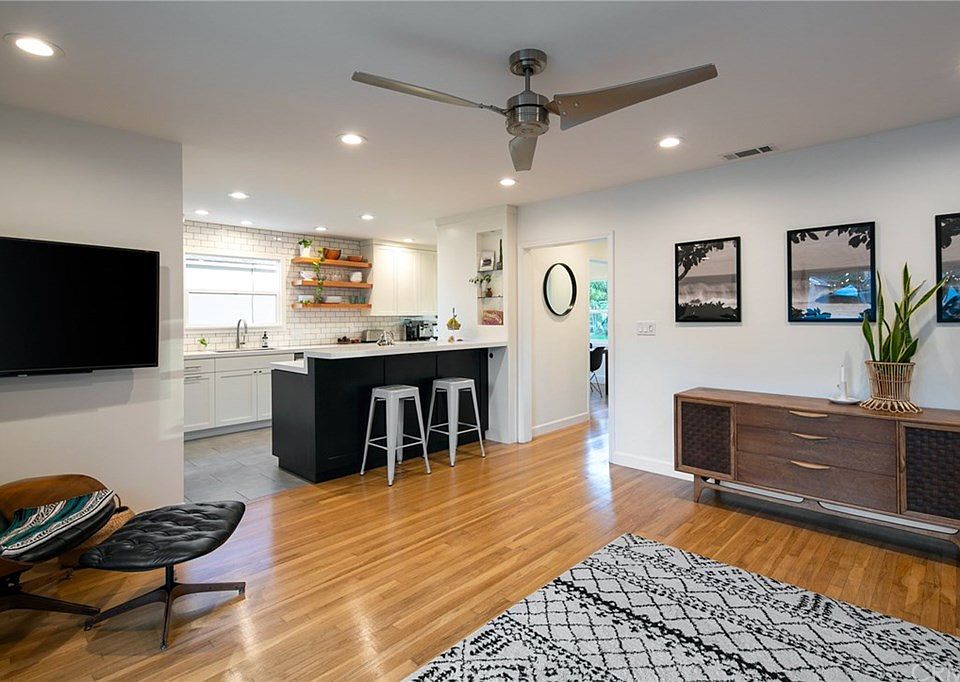 1st image of 3408 Karen Ave