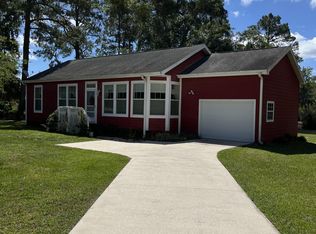 227 N Lake St, Crescent City, FL 32112
