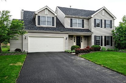 1st image of 626 Parker Ct