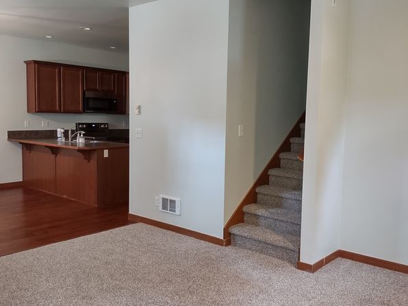 25818 Arklow Pl NE, Kingston, WA 98346