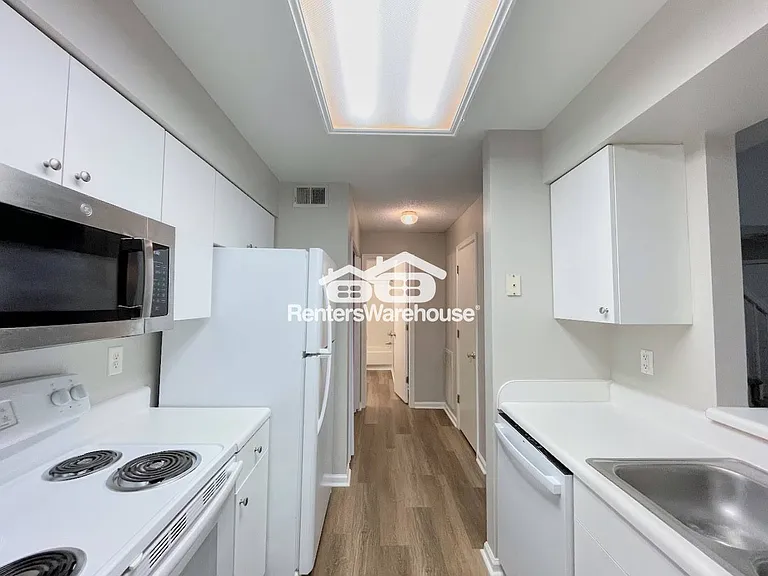 904 Rue Marseille — Photo 9