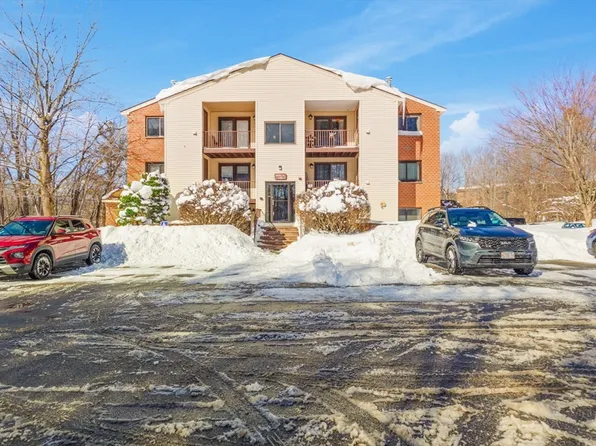 189 Littleton Rd, Chelmsford, MA