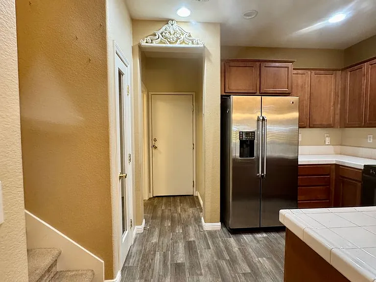304 Esplanade Cir — Photo 14