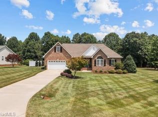 663 Spring Haven Dr, Randleman, NC 27317