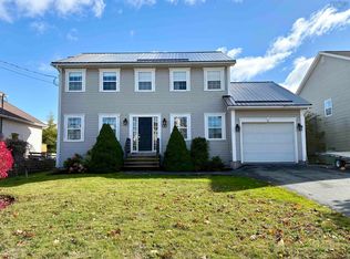 53 Pearl Dr, Cole Harbour, NS B2V 2T7