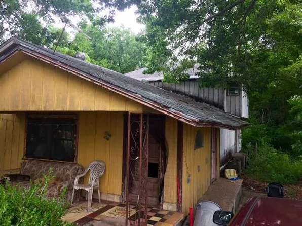 1436 E Ashley Rd, San Antonio, TX 78214