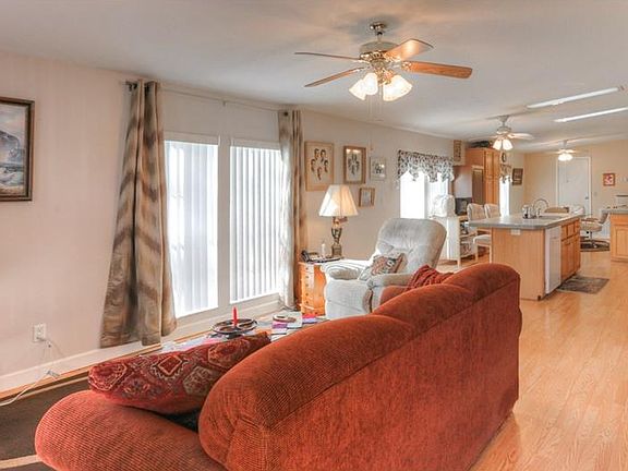 4th image of 36137 Lodgepole Pine Dr