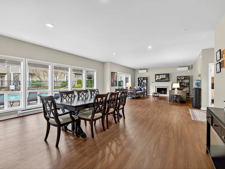 Timberwood — Photo 8