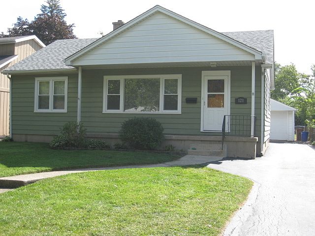 1st image of 121 N Summit Ave
